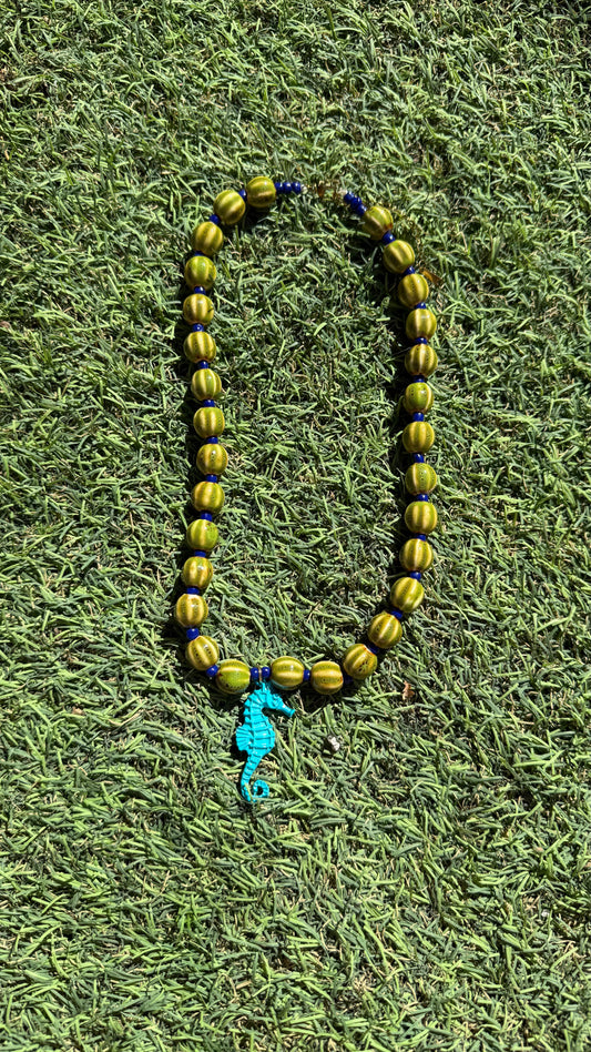 Collar cerámica caballito de mar