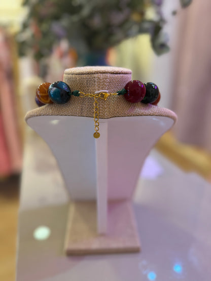 Collar bolas