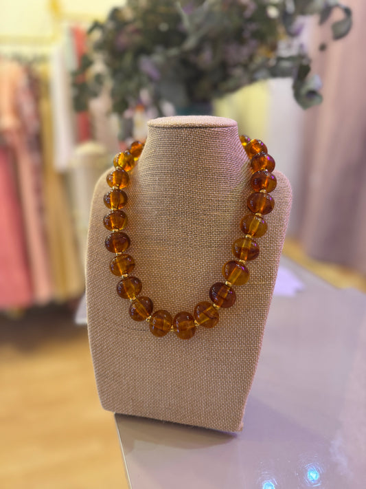 Collar bolas