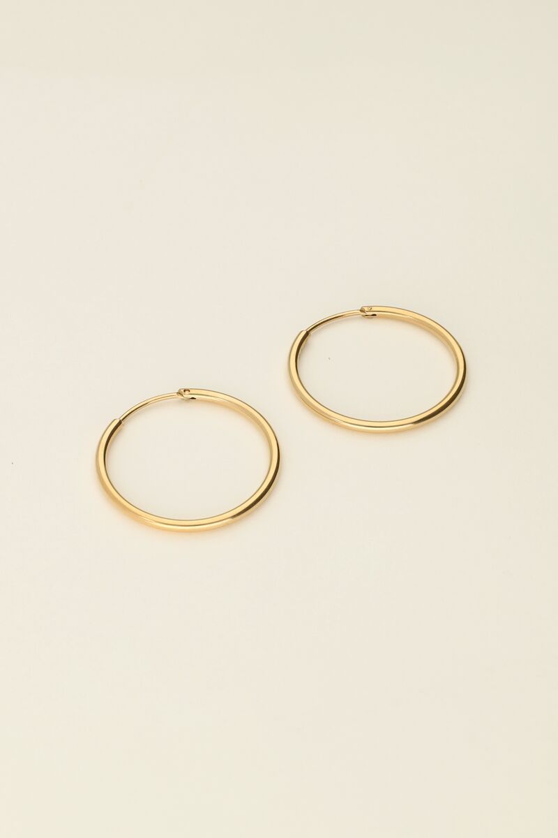 Pendientes de aro básicos medianos